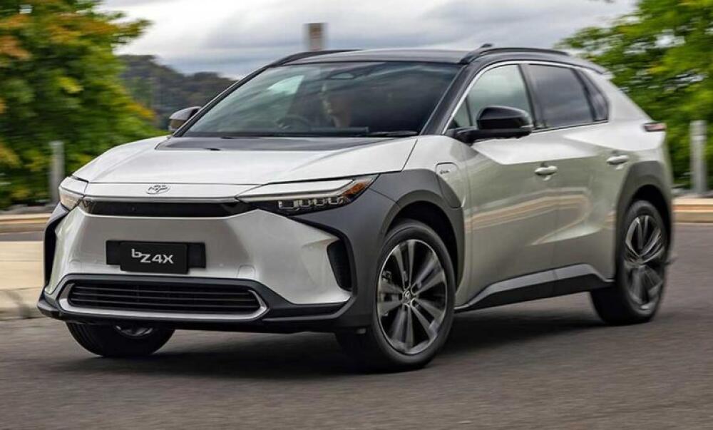 فروش تویوتا BZ4X وارداتی – ثبت‌نام مرحله جدید انرژی موتور | آبان ۱۴۰۴